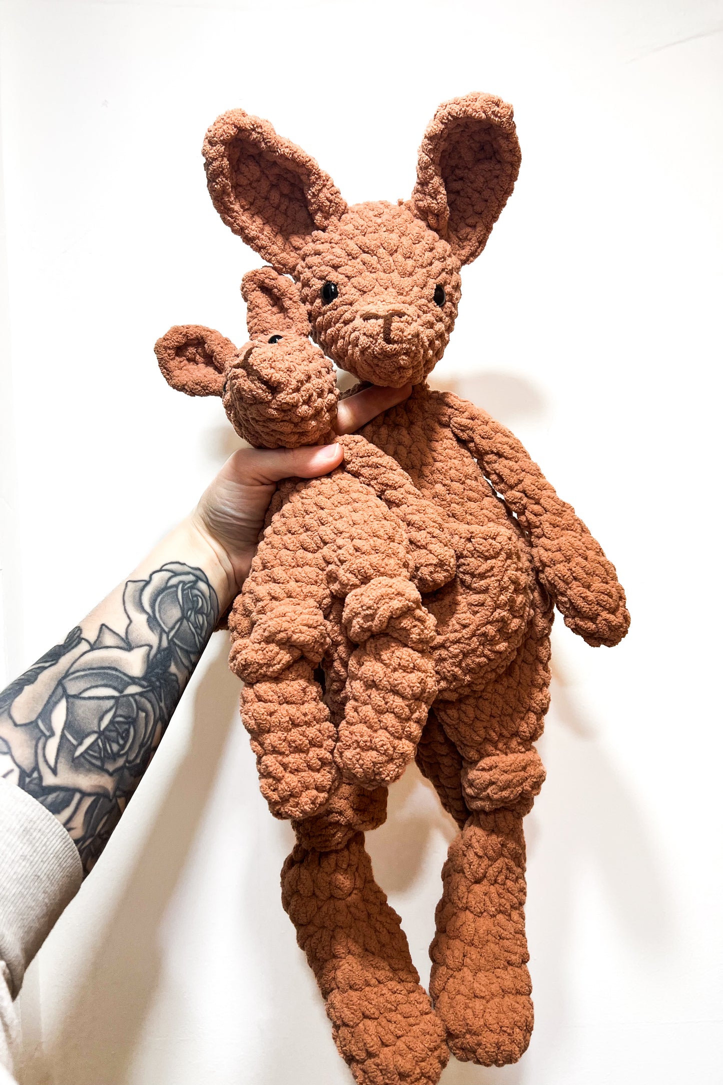 Stuffie- Kangaroo & Baby