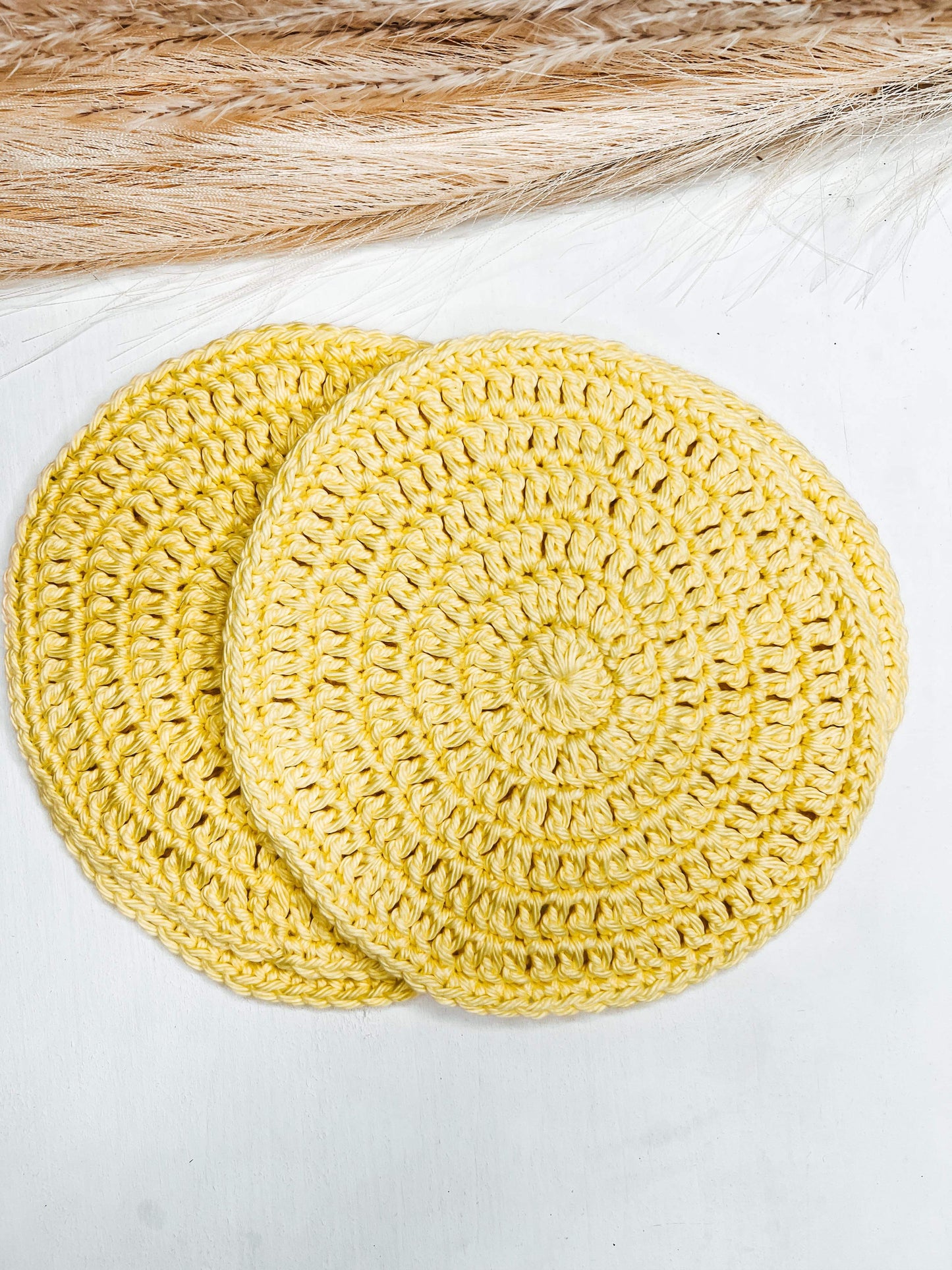 Set of 2- Round Wash Cloths